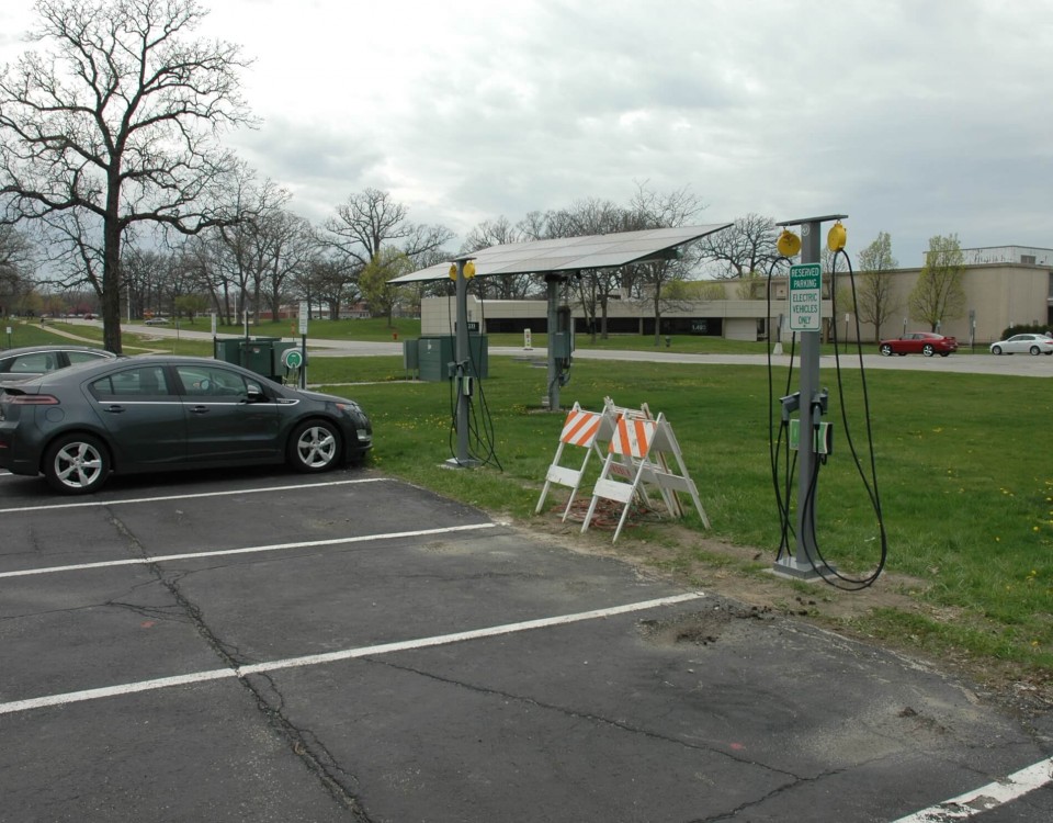 electric vehicles charging at argonne national labs